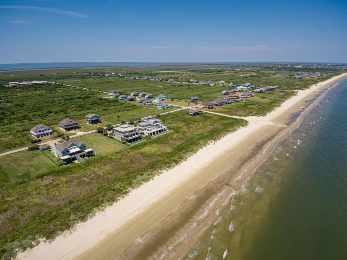 Seas The Day! 4Br Retreat, Hot Tub, Game Room, Firepit & Gulf Views Port Bolivar Exterior photo