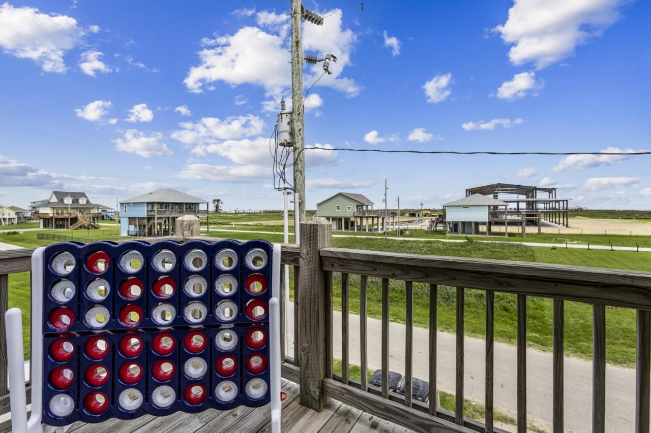 Seas The Day! 4Br Retreat, Hot Tub, Game Room, Firepit & Gulf Views Port Bolivar Exterior photo